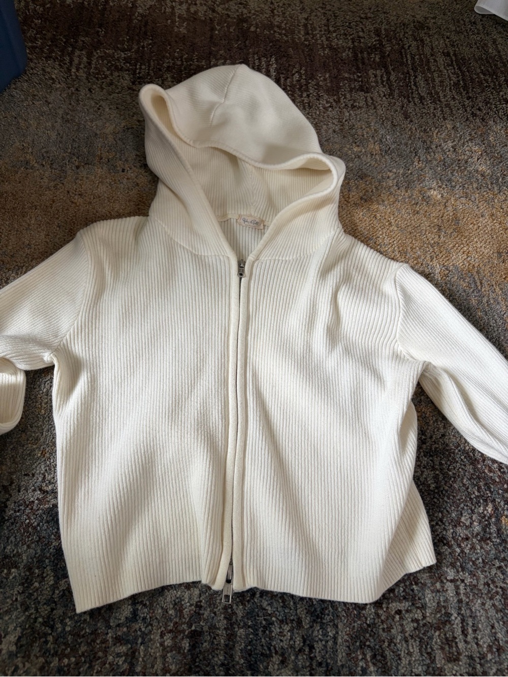 Brandy Melville John Galt Cream Ribbed Zip-Up Hoodie